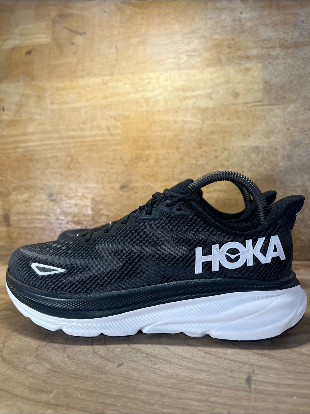 Hoka One One Clifton 9 REFLECTIVE Womens Size 7.5 Running Shoes Sneakers Black - Picture 4 of 12